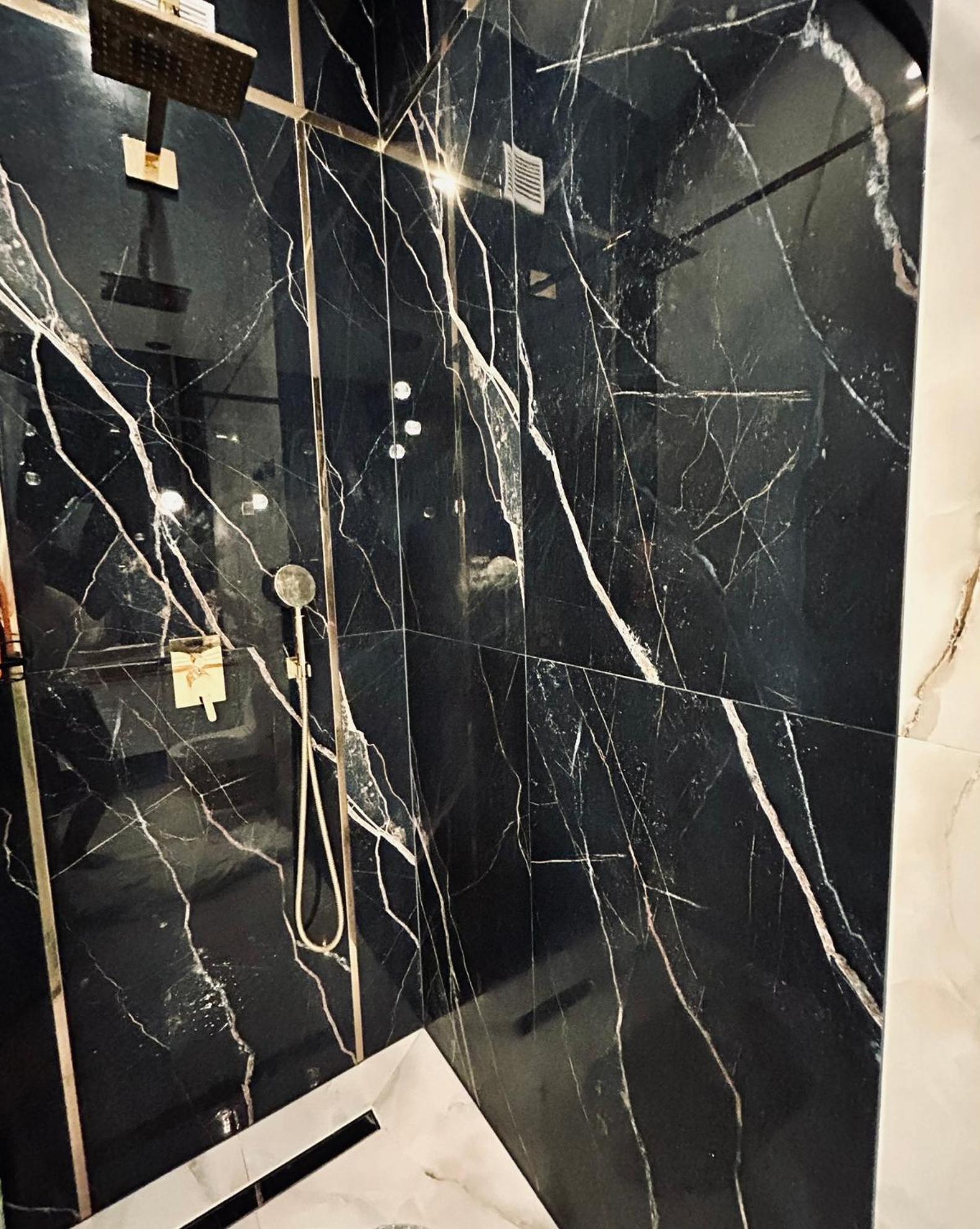 Golden Luxury Suite Nowy Dwór Mazowiecki Kültér fotó